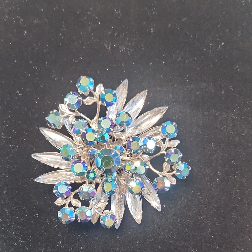 Vintage Brooch